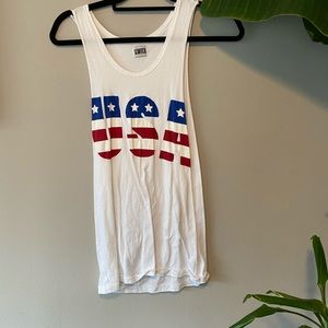 USA wide armpit tank